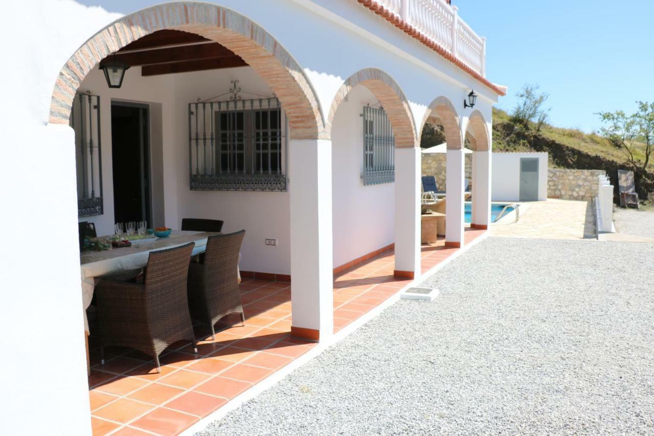 Canillas de Albaida Casa Los Almendros מראה חיצוני תמונה